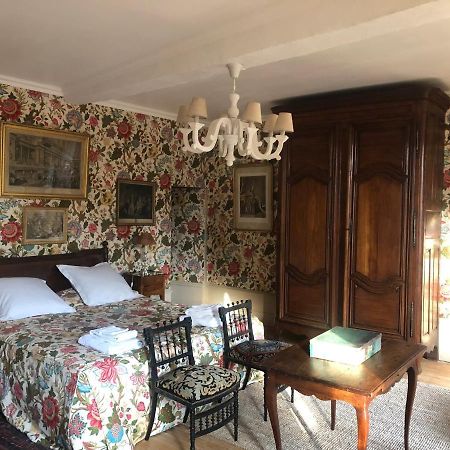 Chambres D'Hotes Le Clos De Bonneval Saint-Jean-de-Thouars Bagian luar foto